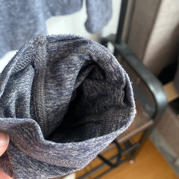 Lululemon Pullover - Picture 4 of 4